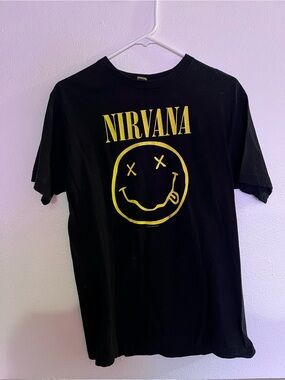 NIRVANA Black Tee with Gold Graphic OG 1992 print